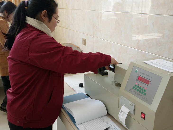 智能型砂強(qiáng)度機(jī)